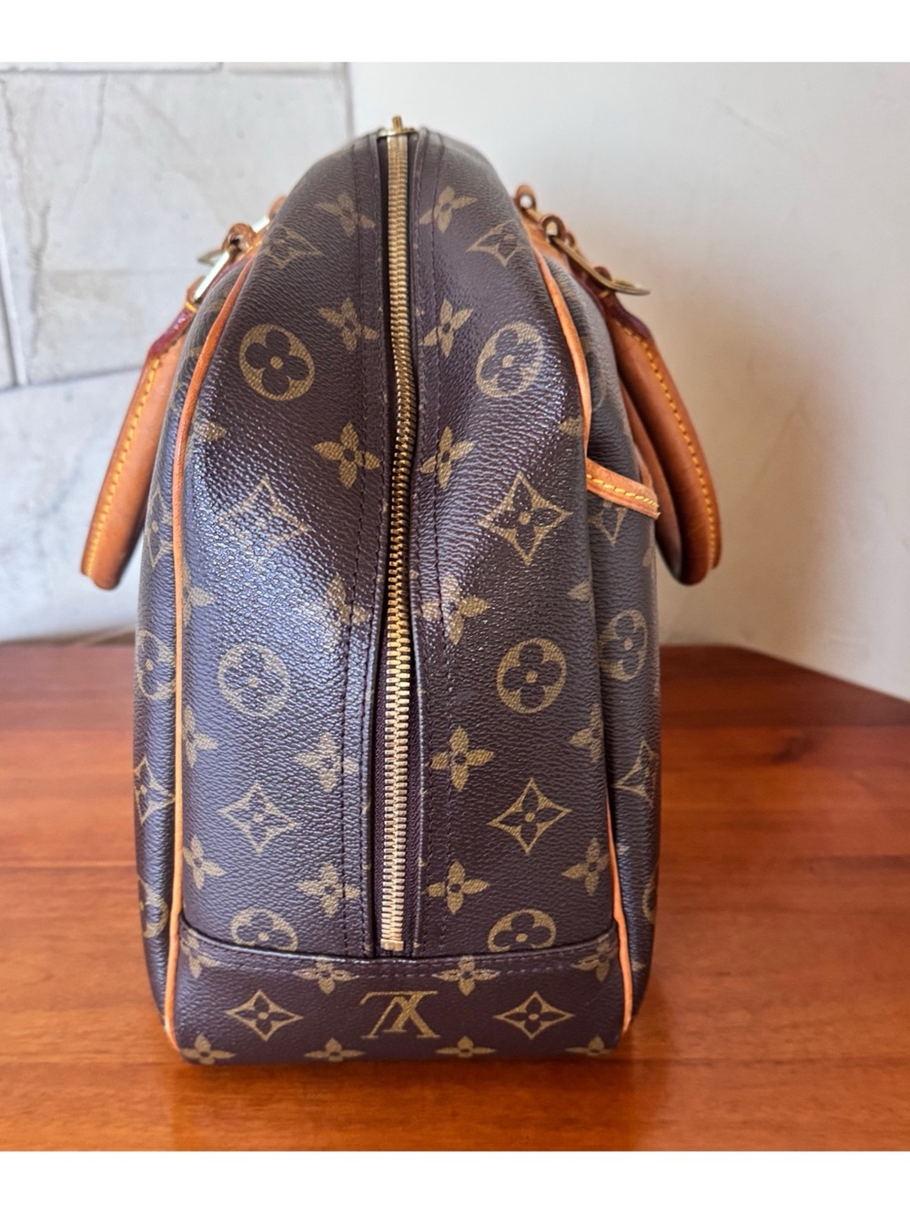 💙GORGEOUS💙LOUIS VUITTON DEAUVILLE HANDBAG - Picture 4 of 16